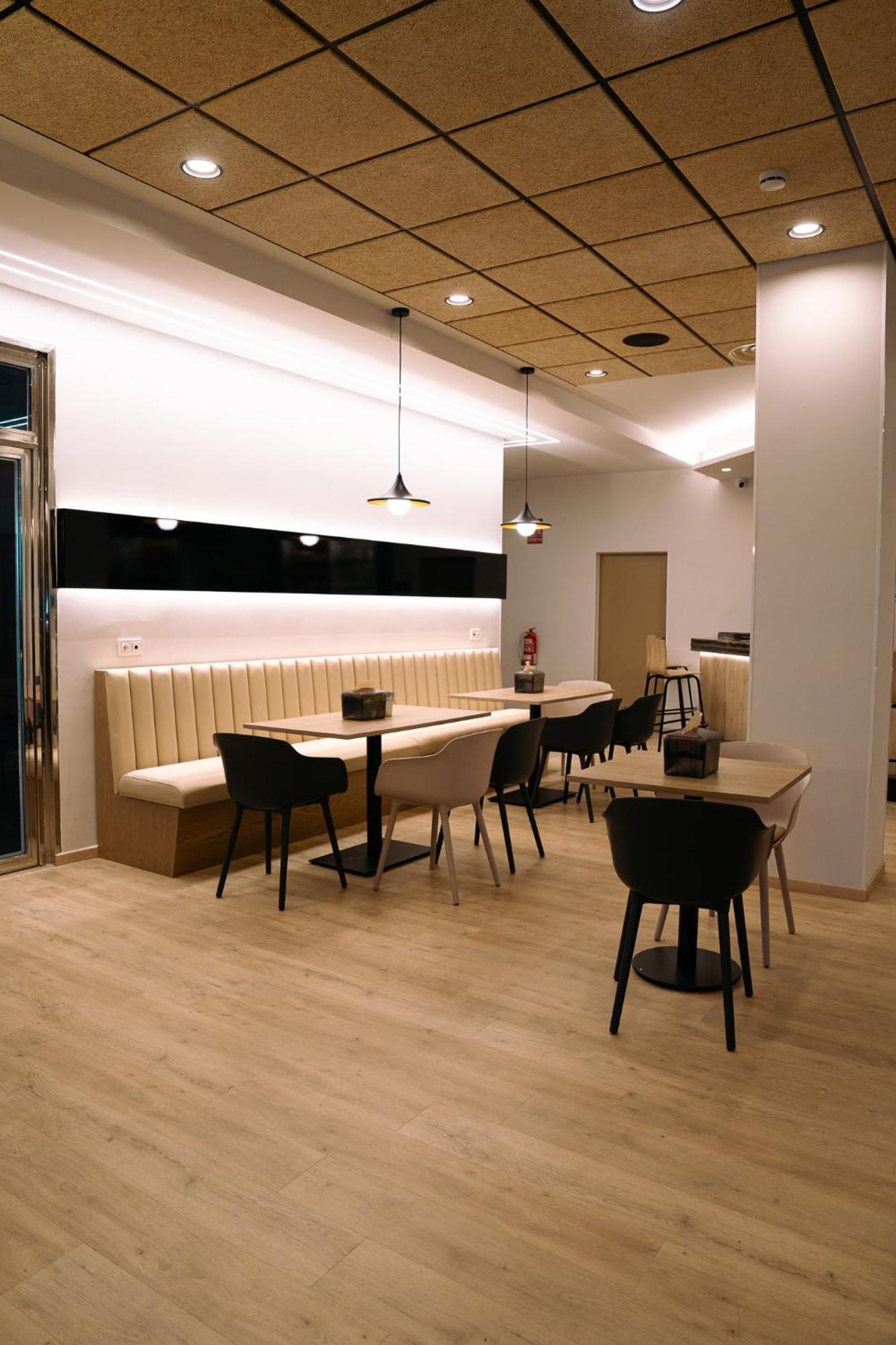 Hospedium Hotel Triana Миахадас Экстерьер фото